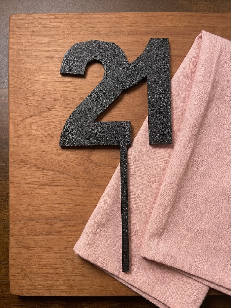 21 Cake Topper