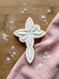 Swirly Cross